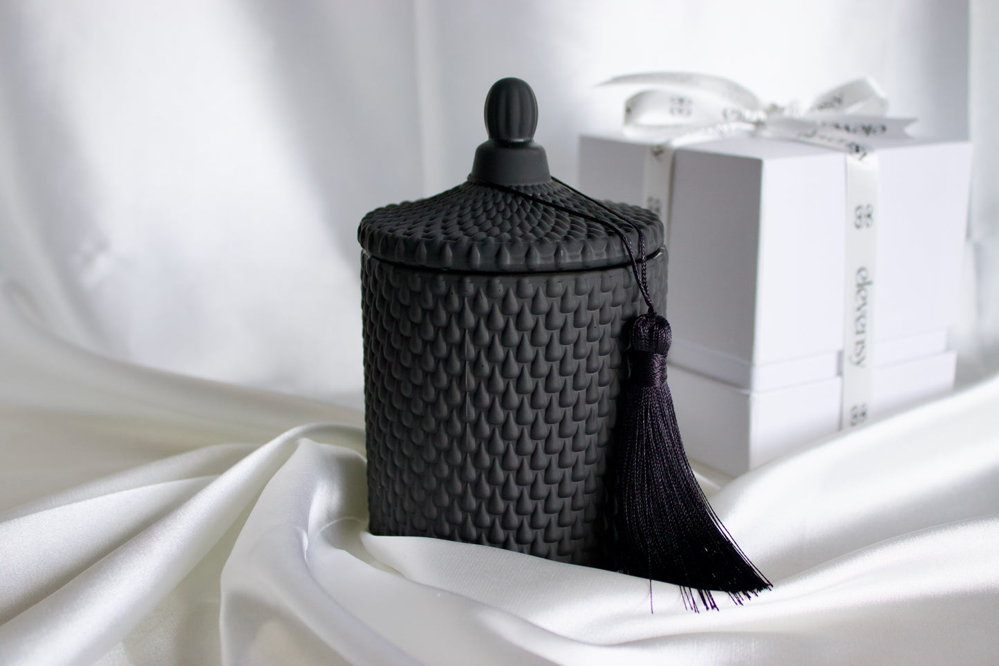 Luxe Candle - Matte Black - 300g