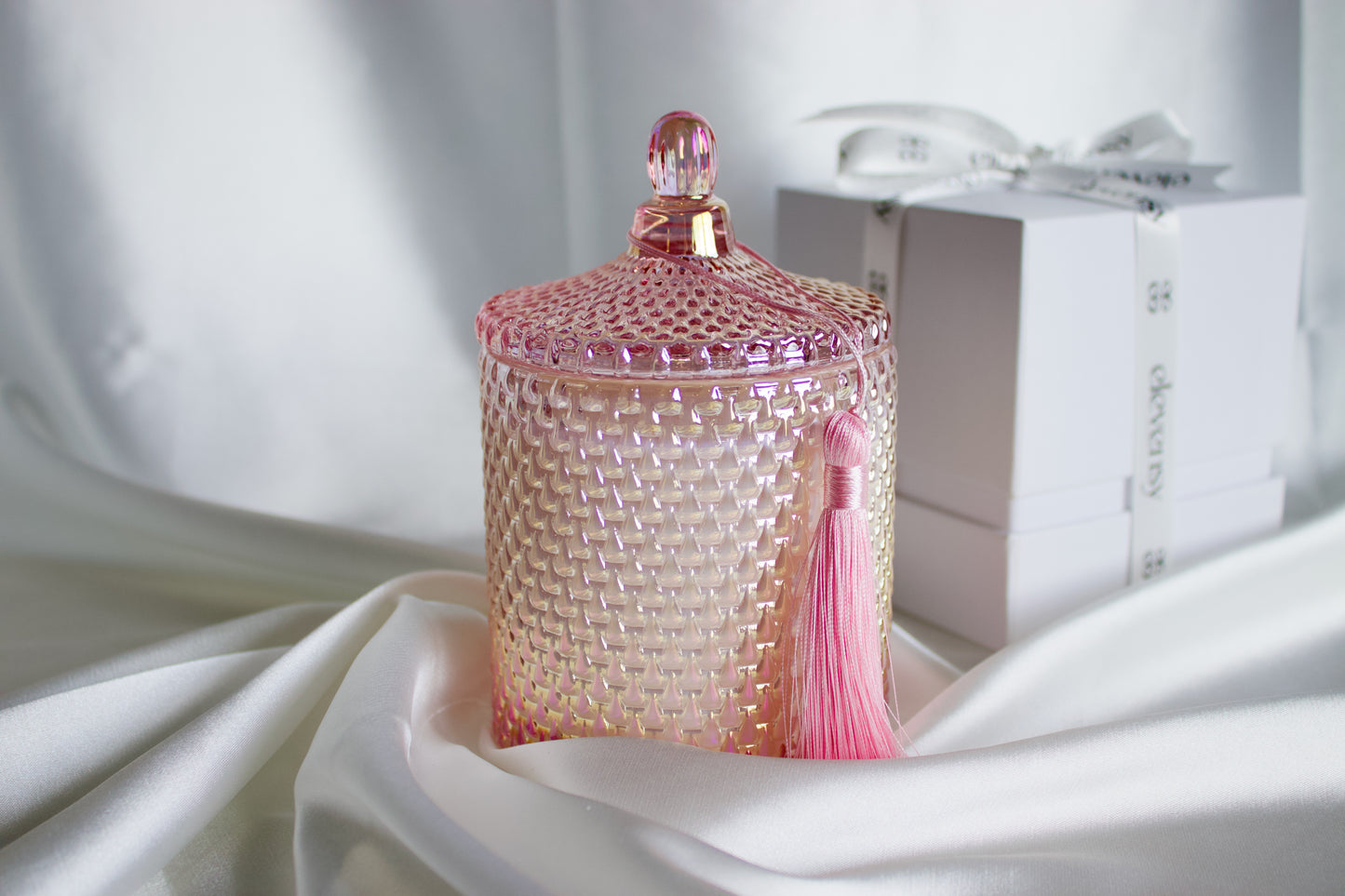 Luxe Candle - Pink Pearl - 300g